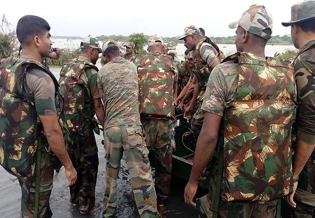 chennai army house board two military man fire incident