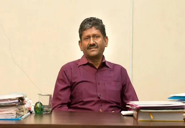 sagayam ias coronavirus positive chennai government hospital 