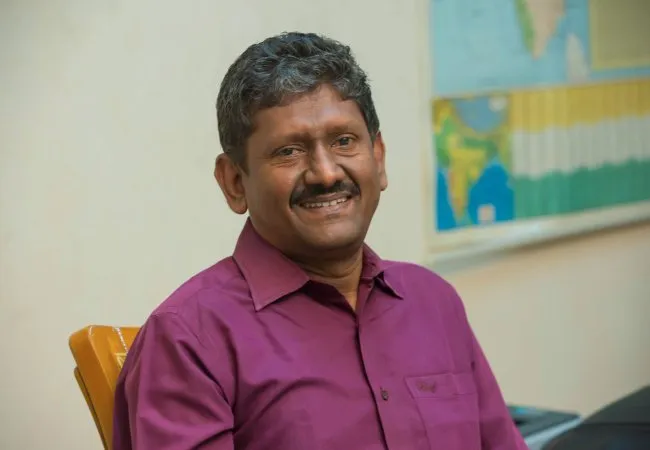 ias sagayam apply to vrs in tn govt 