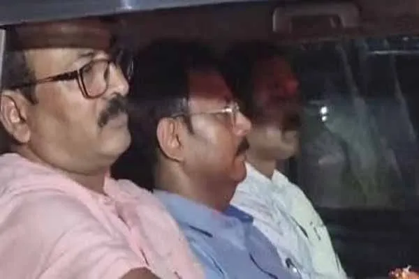 west bengal government doctor arrested