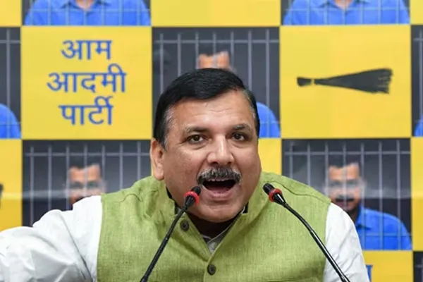 Aam Aadmi Explanation Sensational allegation of female MP