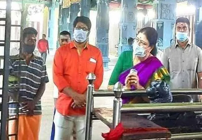 sasikala visit chennai temples 