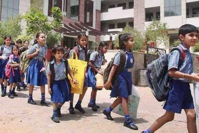tamilnadu govt education department kalvi channel start on august 26  