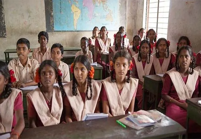 5th and 8th public exams school students high court madurai branch 