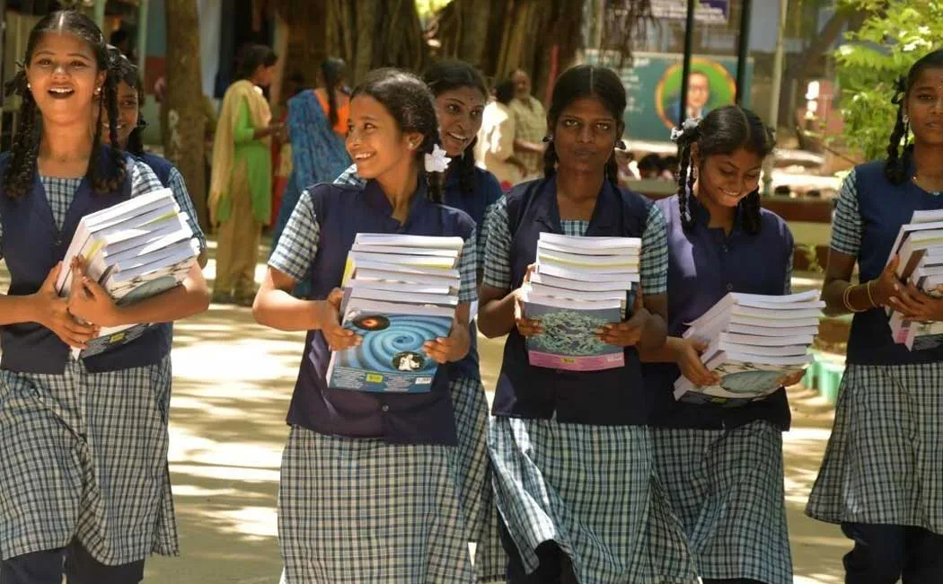 Tamil Nadu Government Information 'Tamil Putulavan' scheme 