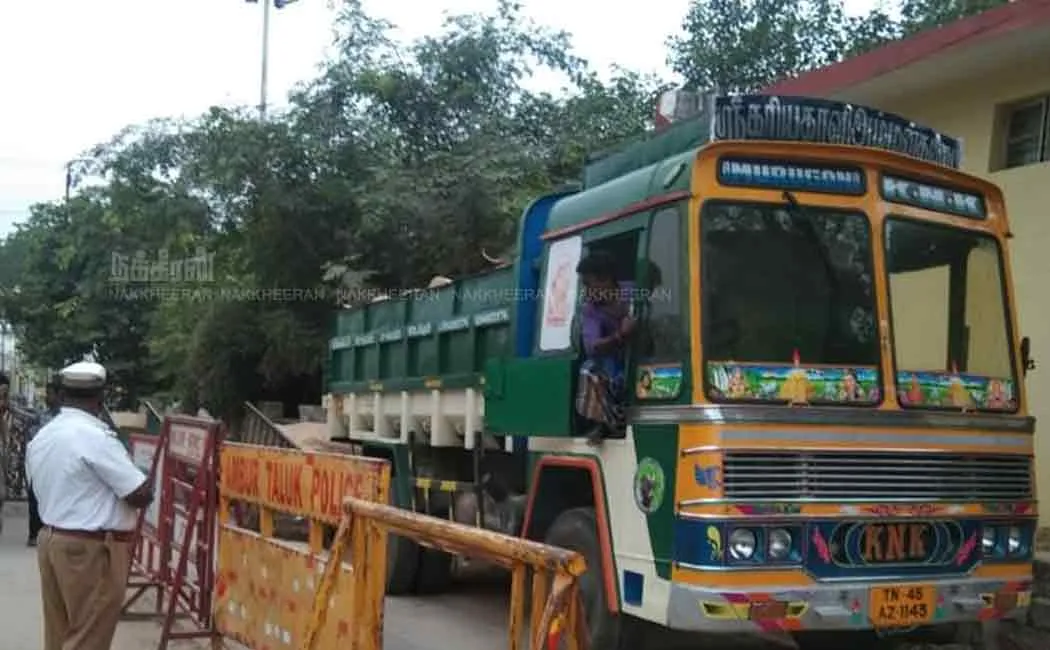 sand lorry seized in ambur