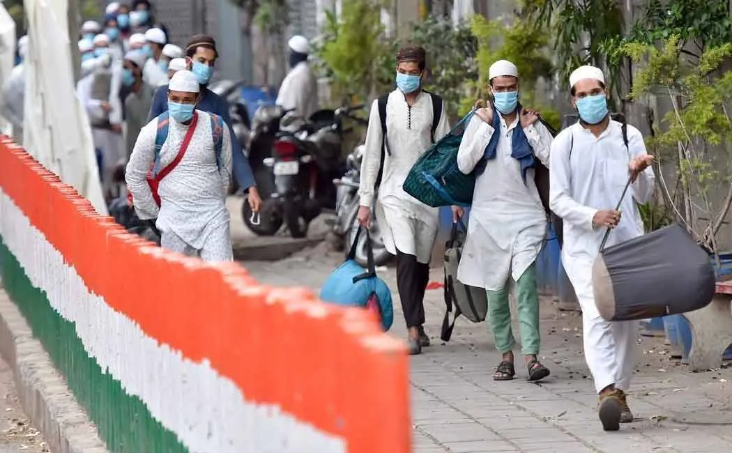 nizamuddin dargah area sealed due to corona fear