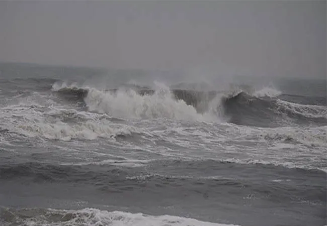india meteorological department cyclone heavy rains 