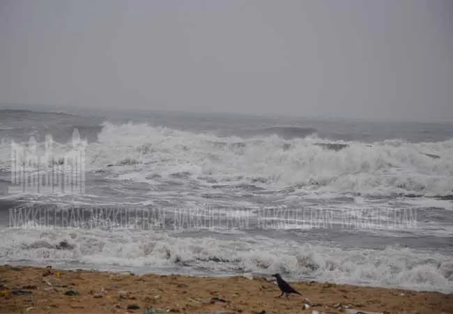 nivar cyclone meteorological department rains peoples 