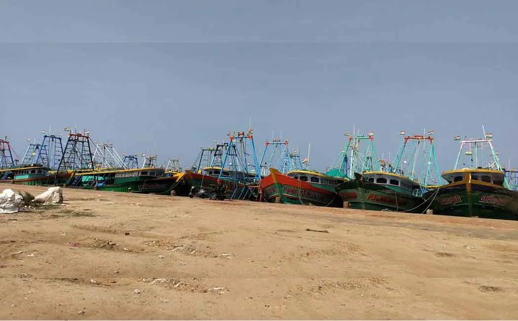 Undocumented boat in Karaikal port being used for smuggling