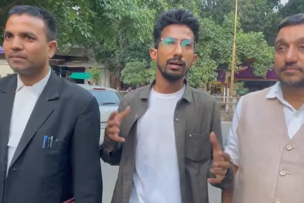 Comedian Nomination filed rejected who opposed the Prime Minister 