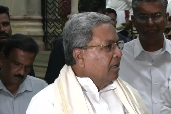 Siddaramaiah question Did PM Modi try to divide the country when he was the Chief Minister?