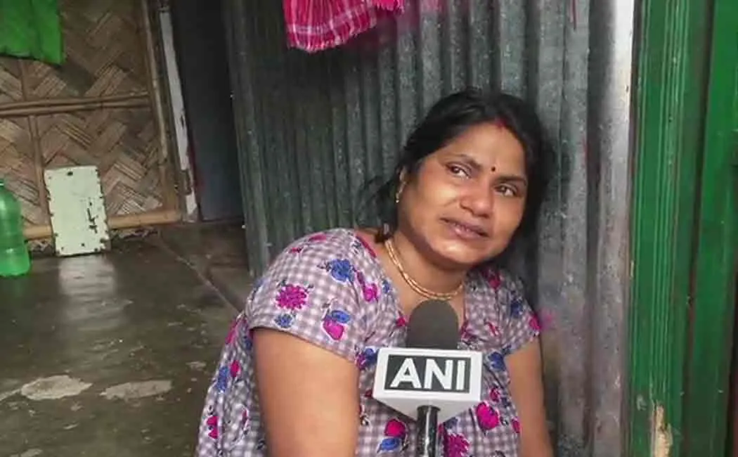 dead body found in bjp booth office at siliguri in west bengal