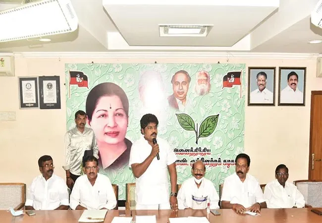 admk leader speech at party meeting 