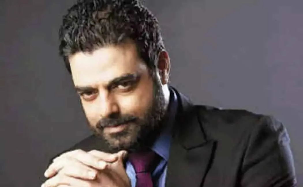 abhimanyu singh want act with ajith kumar 