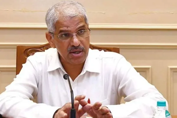 Will buses operate in southern districts? - Chief Secretary Explanation