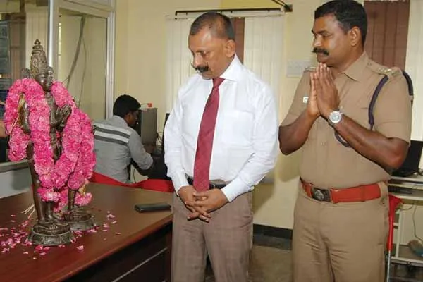 silai kadaththal