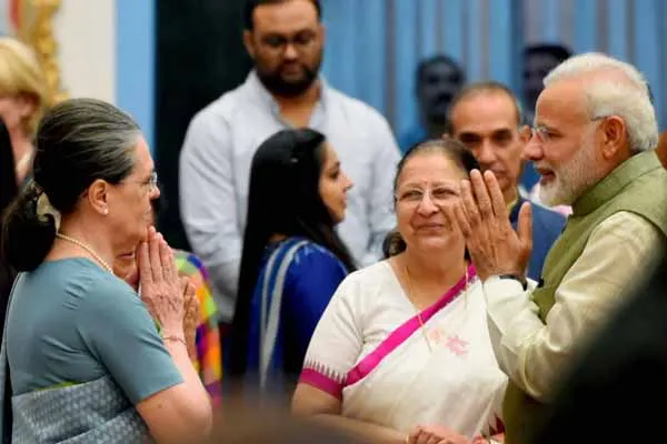PM Modi wishes Sonia Gandhi on her birthday