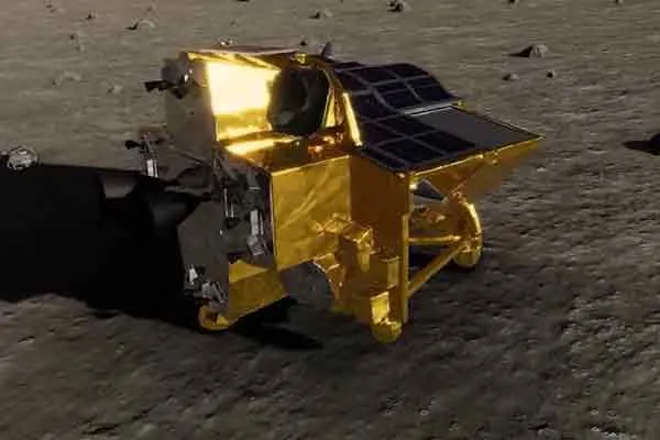 Japanese spaceship successfully set foot on the moon