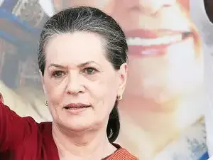  Sonia's message to Sasikala !!