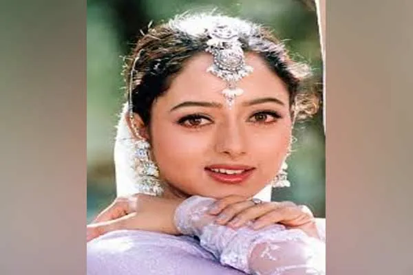 Husband Raghu explains Is Mohan Babu involved in Soundarya's case