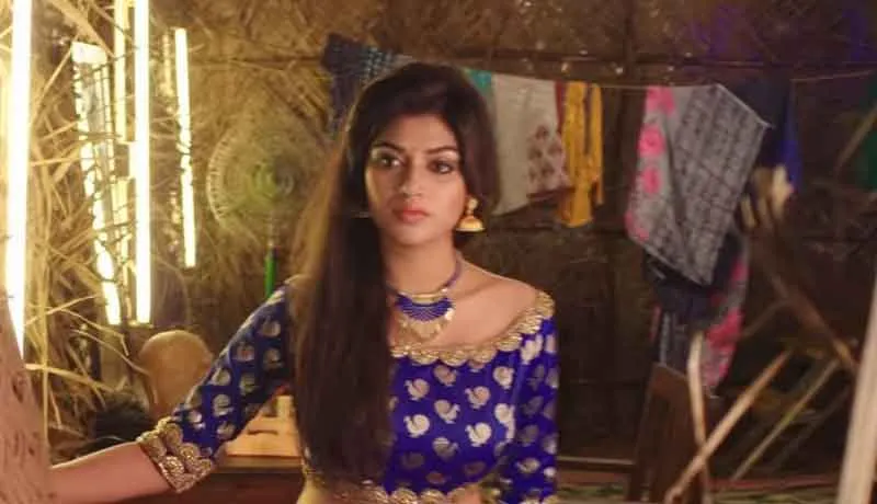 oviya