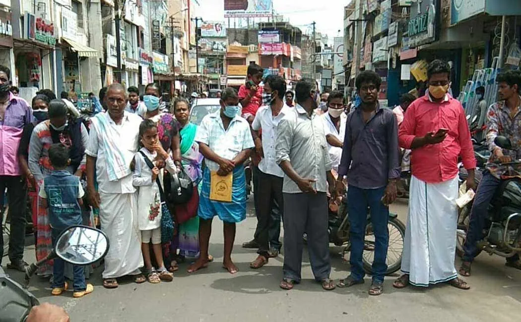 indian bank customers strike 