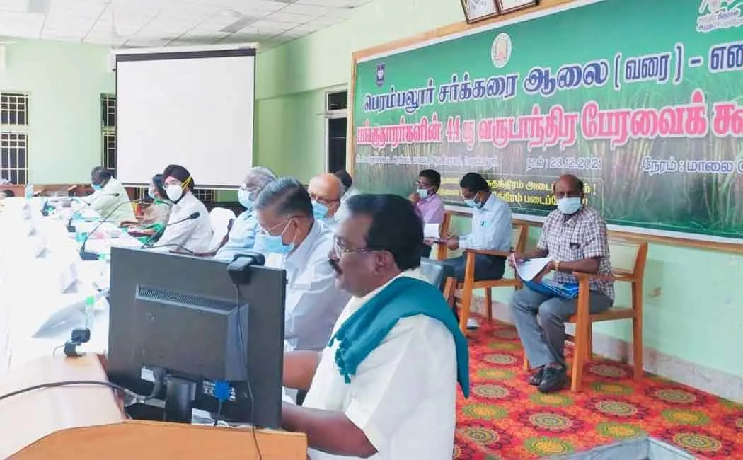 Sugarcane Farmers' Federation submits petition to Sugar Commissioner
