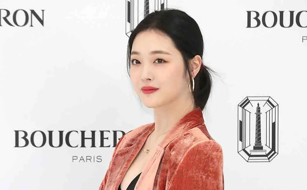 pop singer sulli passed away