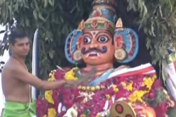 Soorasamharam event in Tiruchendur with the slogan Arokhara 