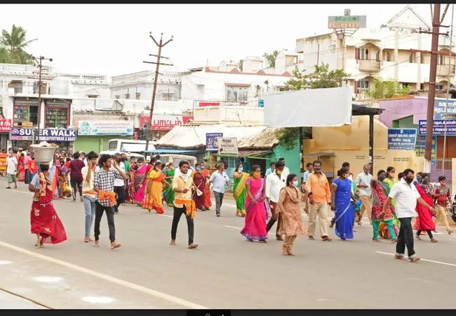 tiruvannamalai karthigai deepam festival bjp party leaders 
