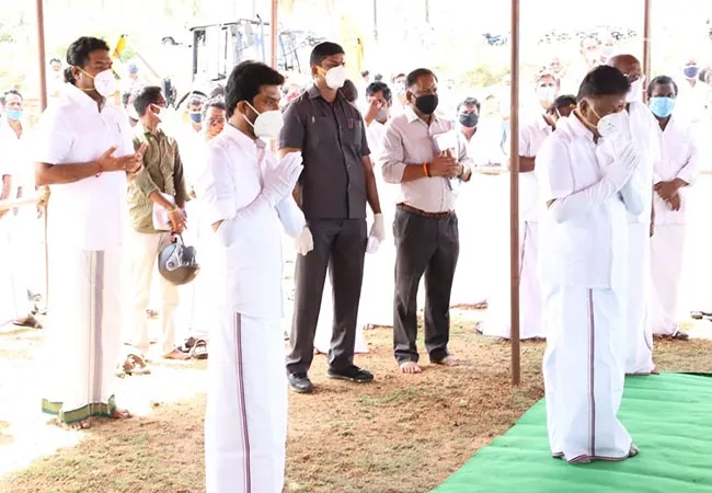 theni district lake and other lakes cleaning process deputy cm ops 
