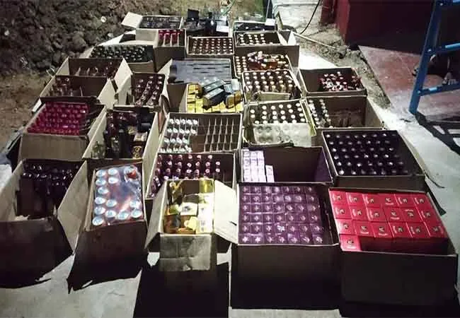 tasmac shop liquor thanjavur district thiruvonam police 