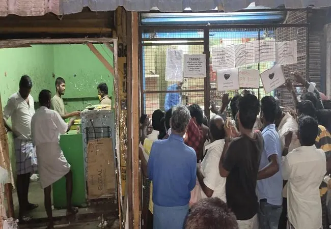 coronavirus lockdown tn govt order tasmac shops 