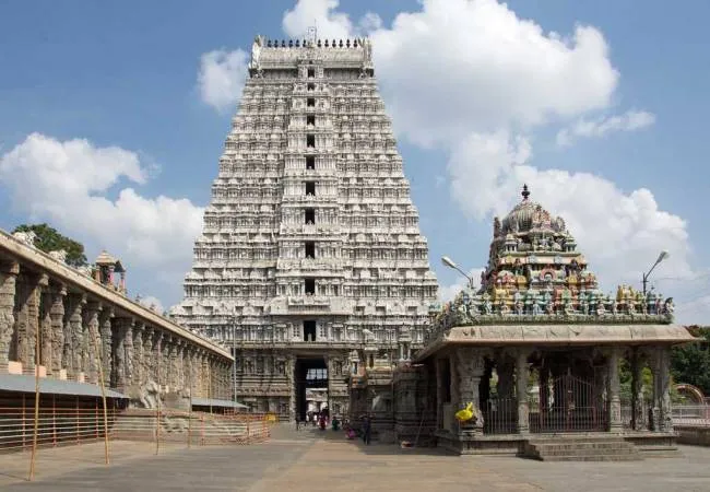 tiruvannamalai district, annamalaiyar temple peoples 