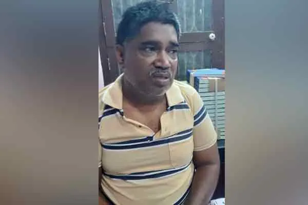 tenkasi water drainage department superintendent bribe incident 