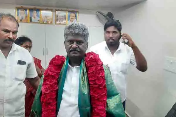 DMK seizes Chidambaram mayoral post