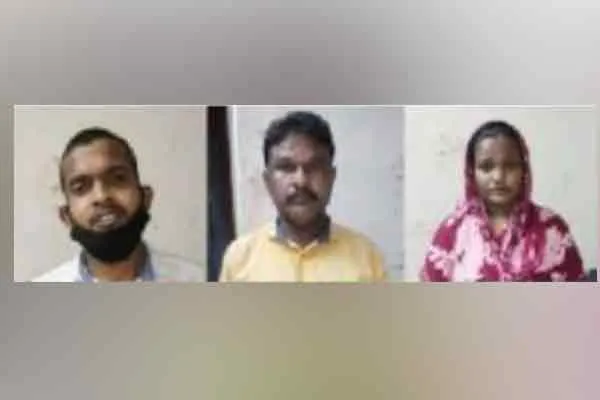 Group of person cheated with color Xerox Rupees 