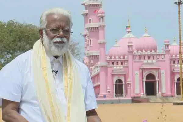 Kerala Krishnan who build 100 Mosque