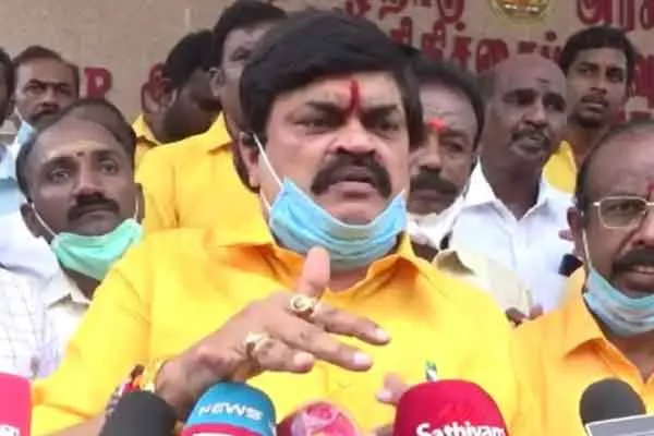 What is the mystery behind Rajendrapalaji's visit to Delhi 