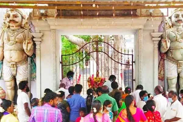 Dispute with Trichy Double Hill Priests Police Concentration