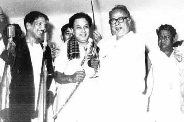 Everyone in politics needs MGR! - Bhagyaraj, Kamal Haasan in Vijaykanth order!