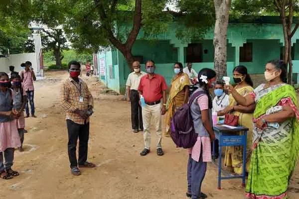 Opening of schools; Regional Education Officer  examine 