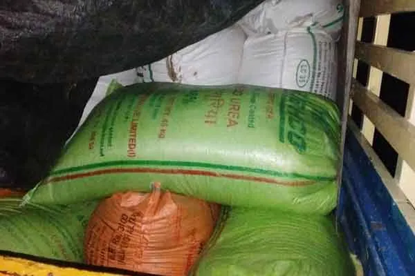 22 bundles of ration rice smuggler arrested