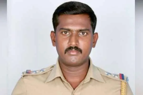 Drunken person who attacked police inspector in trichy 
