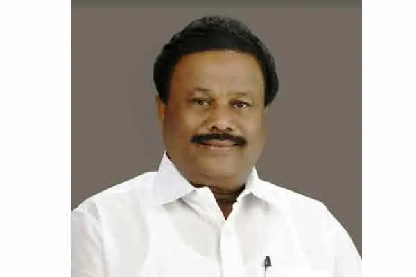 Dindigul I P Senthilkumar have to compete with dindigul seenivasan 