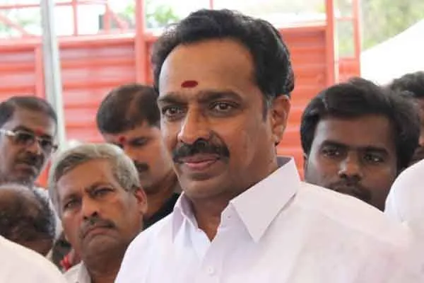 Summoned to appear in person! Vijayabaskar replied