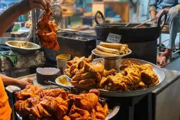 Food Department officials recovered Kg of expired meat in kodaikanal