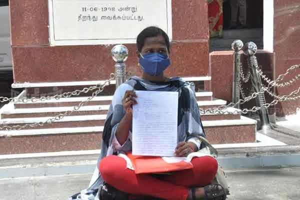 The woman who was evicted from the house .. Struggle to take action against the police!