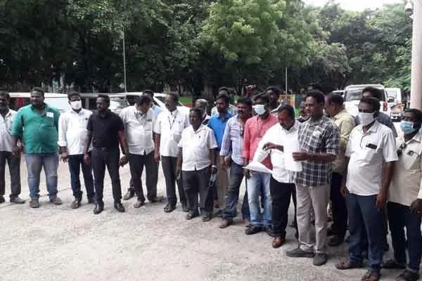 ‘Take action against those who attacked the journalist ..’ Reporters demand